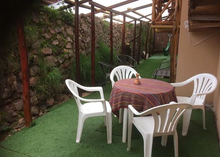 Guest house Intihuatana *