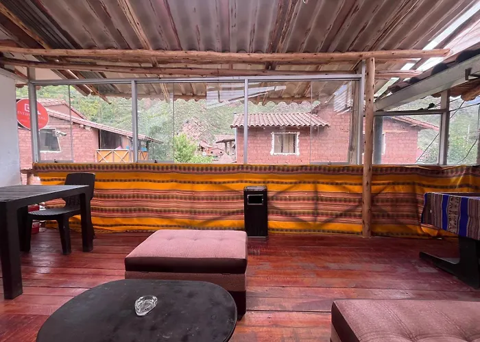 Guest house Intihuatana *